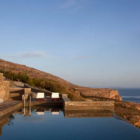 Skyline - Sifnos - 6 Bedrooms Sea View Villa
